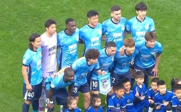 虎扑电竞登录入口-足球报：英博伤情严重，五六名球员已到了难以坚持比赛的程度